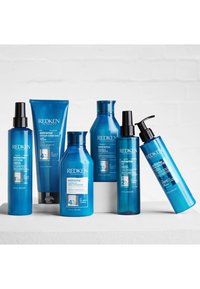 Redken EXTREME SHAMPOO | STRENGHTHENS DAMAGED HAIR - Après-shampoing