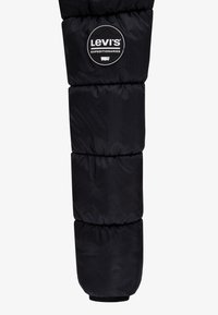 Levi's® ESSENTIAL PUFFER - Žieminė striukė - black