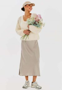 NAOKO Svetrík - off-white