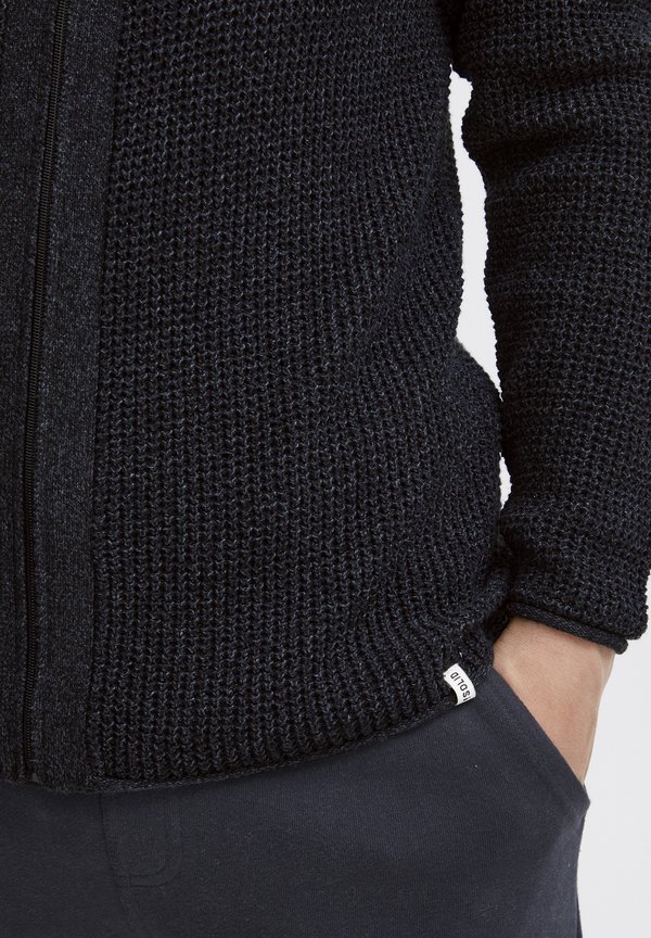 SDKOTCHA - Cardigan2