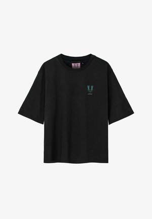 Czarny T-shirt z krótkim rękawem, z małym miętowym nadrukiem dwóch lotek i kształtu fali na lewej piersi, rozmiar średni.