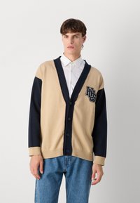 HUGO SMEYLO - Vesta na kopčanje - medium beige