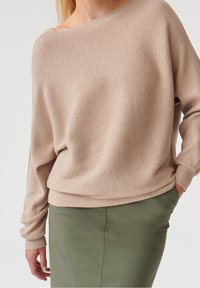TATUUM Svetr - beige