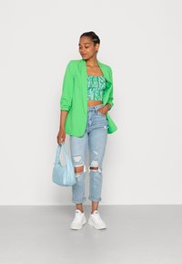 Pieces PCBOSELLA - Blazer - poison green