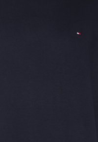 Tommy Hilfiger FLAG LOGO - Φούτερ - desert sky