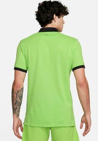 Nike Performance DRI-FIT RAFA - Poloshirt - action green lt lemon twist it lemon twist