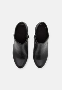Tamaris High Heel Stiefelette - black matt