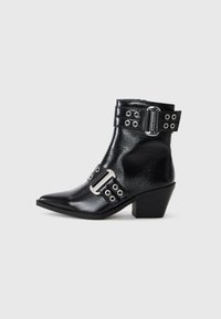 Selected, black