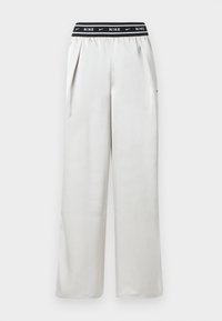 Δεν επιλέχθηκε, light bone/black