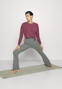 ONLY Play ONPBELL LIFE TIE - Sweatshirt - windsor wine