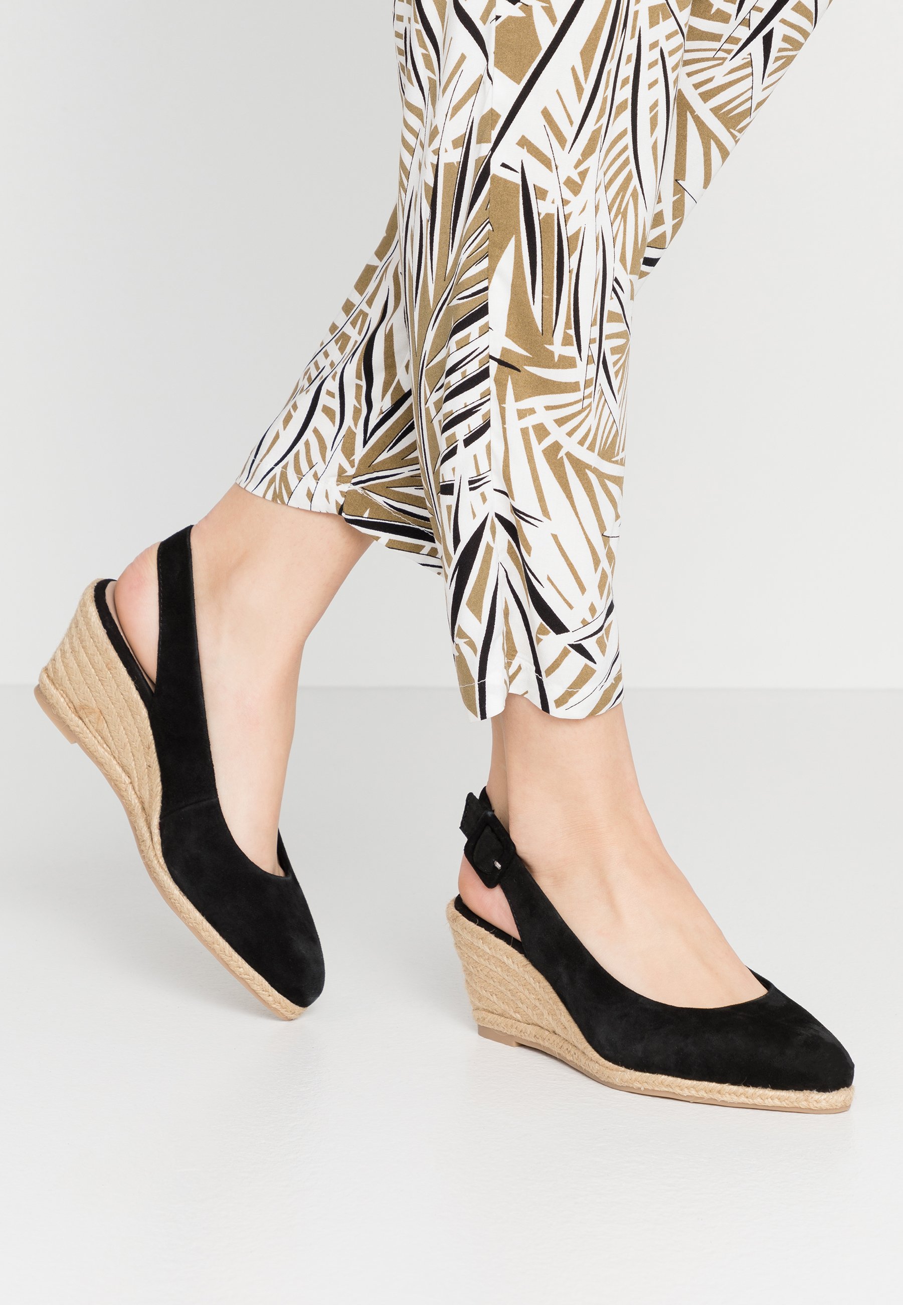 Tamaris SLING BACK - Kiler - navy pearl Tamaris SLING BACK - Kiler - navy pearl
