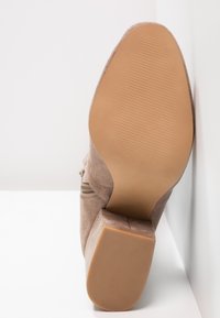 Steve Madden Cuissardes - taupe