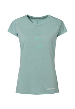 Lichtgroen sportief T-shirt met korte mouwen en ronde hals, subtiele bergillustratie op de voorkant en "VAUDE"-logo bij de zoom.