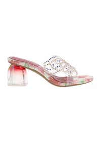 Transparent heeled sandal with a floral pattern, embellished with a decorative design and beads. Square transparent heel.