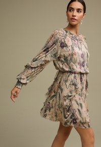 Next LONG SLEEVE RUFFLE DETAIL MINI - REGULAR FIT - Dnevna haljina - blush pink floral