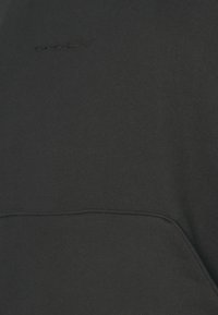 Oakley Luvtröja - black