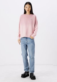 GANT SHIELD C NECK - Mikina - dusty pink