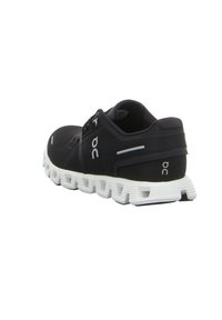 On CLOUD 5 - Sneaker low - black