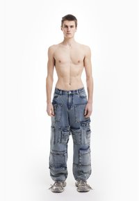 FAVELA MULTIPOCKET UNISEX - Loose-jeans - blue washed