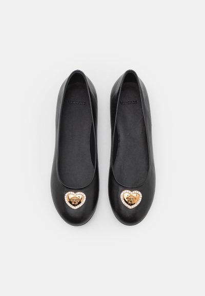 Versace CUORE LAMINATA - Μπαλαρίνες - nero/oro