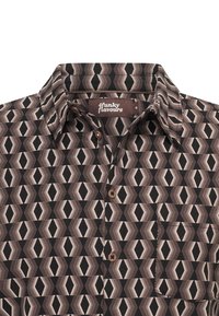 Bruin en zwart gestreept overhemd met geometrische pijlen, puntkraag en borstzak, gelabeld "4funky flavours" maat M.