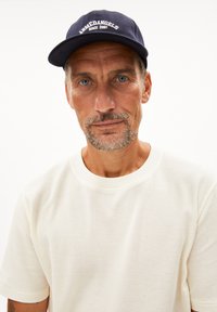 ARMEDANGELS MAARKOS WAFFLE - T-shirt basic - oatmilk