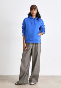 GANT SHIELD HOODIE - Sweatshirt - greece blue