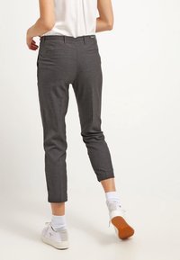 Denham Kalhoty - dark grey