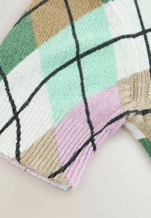 Vêtement tricoté multicolore avec un design en patchwork vert, blanc, beige, rose et noir, avec des bords côtelés texturés.