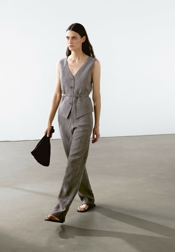 MID-RISE - Trousers3