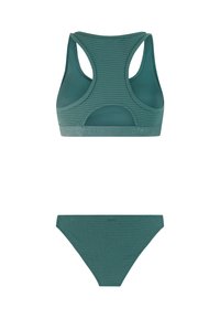 Groenblauw geribd tweedelig badpak met racerback-top met uitsnijdingsdetail en bijpassende bikinibroekjes, merknaam gegraveerd op de band.