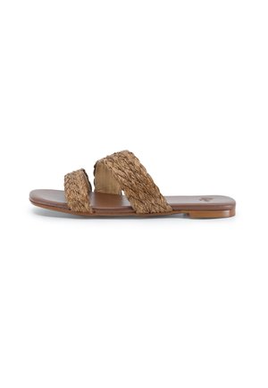 Sandali intrecciati marroni con due cinturini intrecciati e suola piatta. La texture è naturale, con una finitura liscia simile alla pelle sulla base.