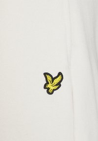 Lyle & Scott Calções - light mist