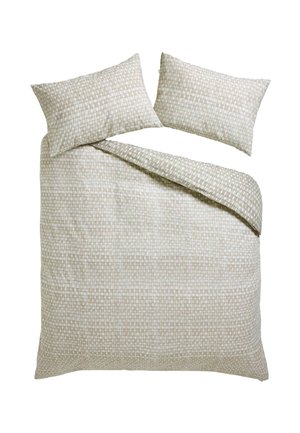 Beige and white checkered patterned duvet cover with matching pillowcases on a neatly arranged bed set.