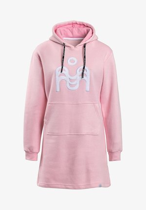 Różowa sukienka z kapturem, z dużym białym logo, przednią kieszenią, ściągaczem w kapturze oraz długimi rękawami, wykonana z miękkiego, wygodnego materiału.