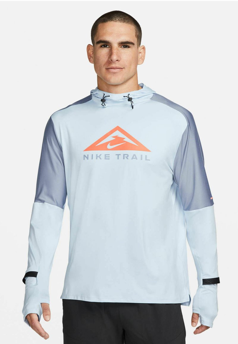 nike trail sweatshirt