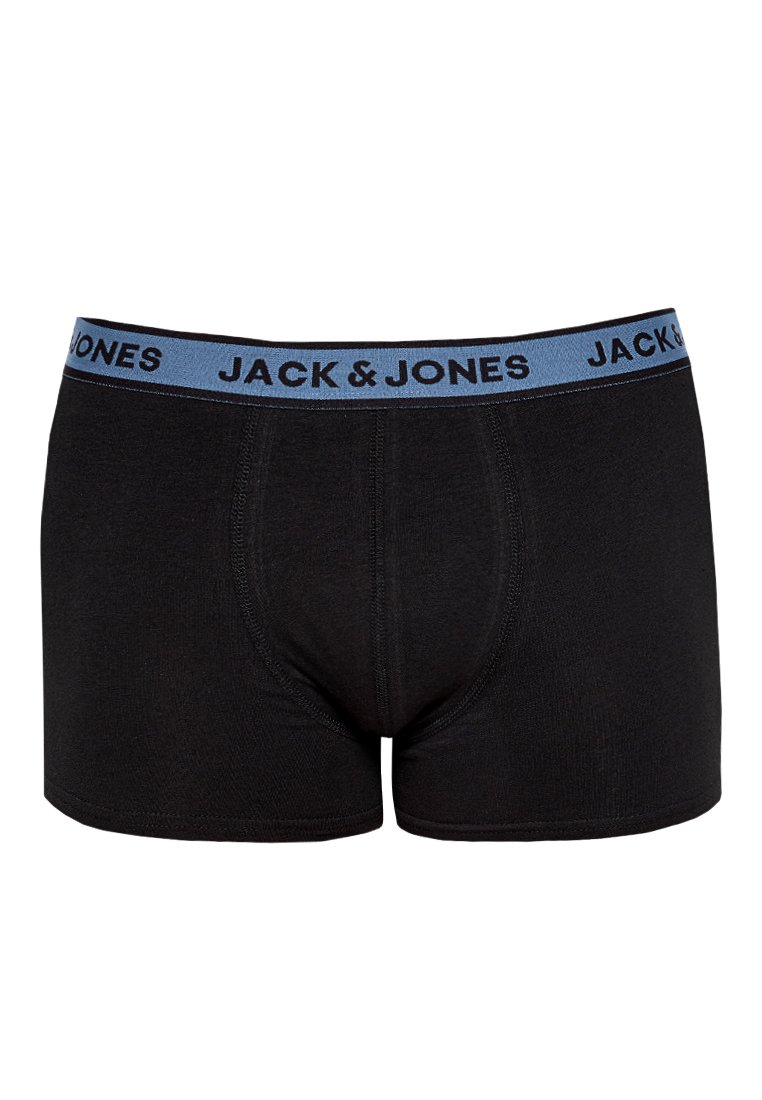 Calzoncillos ajustados para hombres negros con una cinturilla azul que presenta el texto "JACK & JONES" en negro.