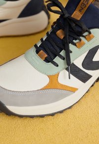 Keen Sneaker low - brown