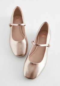 Next WIDE FIT FOREVER COMFORT MARY JANE - Bailarinas con hebilla - champagne gold