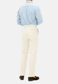 Oscar Jacobson Broek - white grass