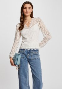 Morgan V-NECK - Bluse - ecru