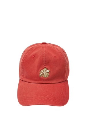 Casquette de baseball rouge avec une petite fleur d’hibiscus brodée en or au centre du panneau avant.