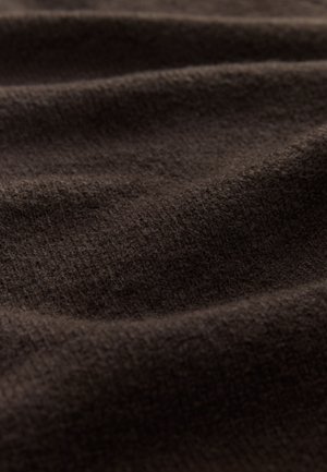 Self. Vesta - chocolate brown