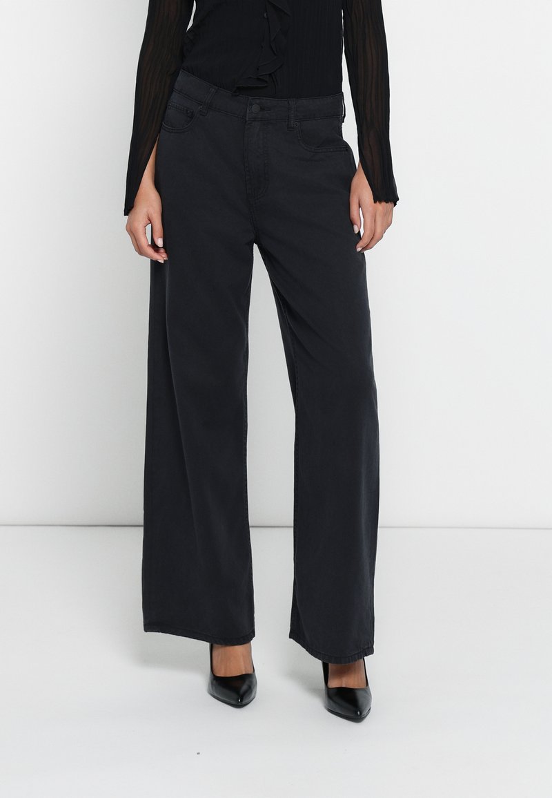 Apricot Flared Jeans zwart