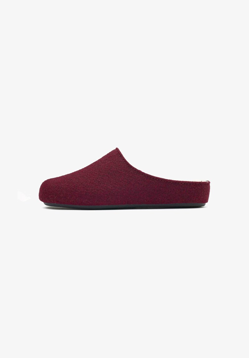 Burgundy felt clogs with a smooth, rounded shape and a low back. Black rubber sole provides contrast and durability. No embellishments.