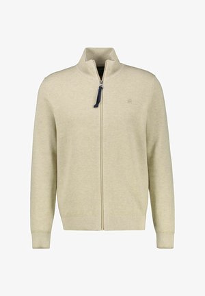 Beige fuld-zip strikket sweater med ribbede manchetter og kant, høj krave og et lille logo på venstre bryst.