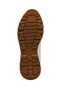 Suola in gomma marrone con tacchetti profondi, caratterizzata da scanalature e dettagli. Logo Geox impresso vicino al tallone. Adatta per una buona trazione.