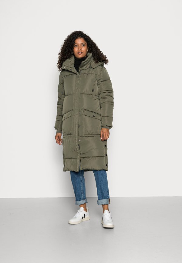 KAANIKA - Wintermantel - grape leaf