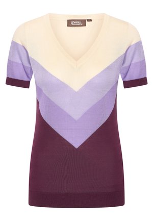 V-neck short-sleeve sweater in beige, light purple, and dark purple chevron pattern. Knit texture, fitted shape, and ribbed hem.