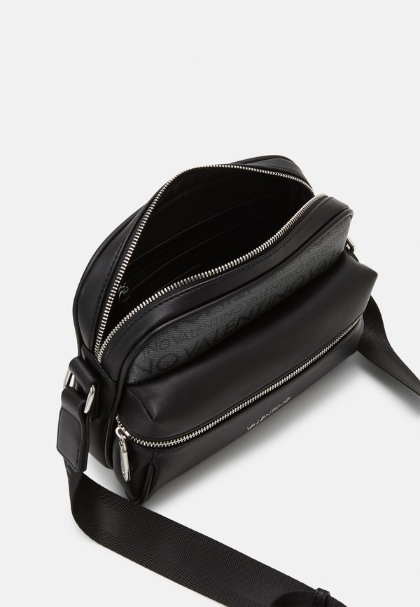 DRY - Cross body bag - nero2